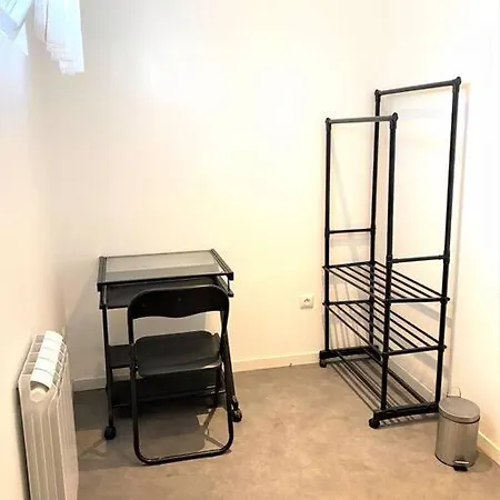 Adorable Bedroom - Renovated * Amiens